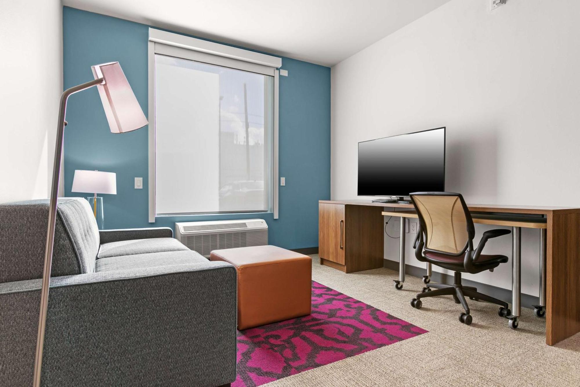 Home2 Suites By Hilton Phoenix Downtown Екстериор снимка