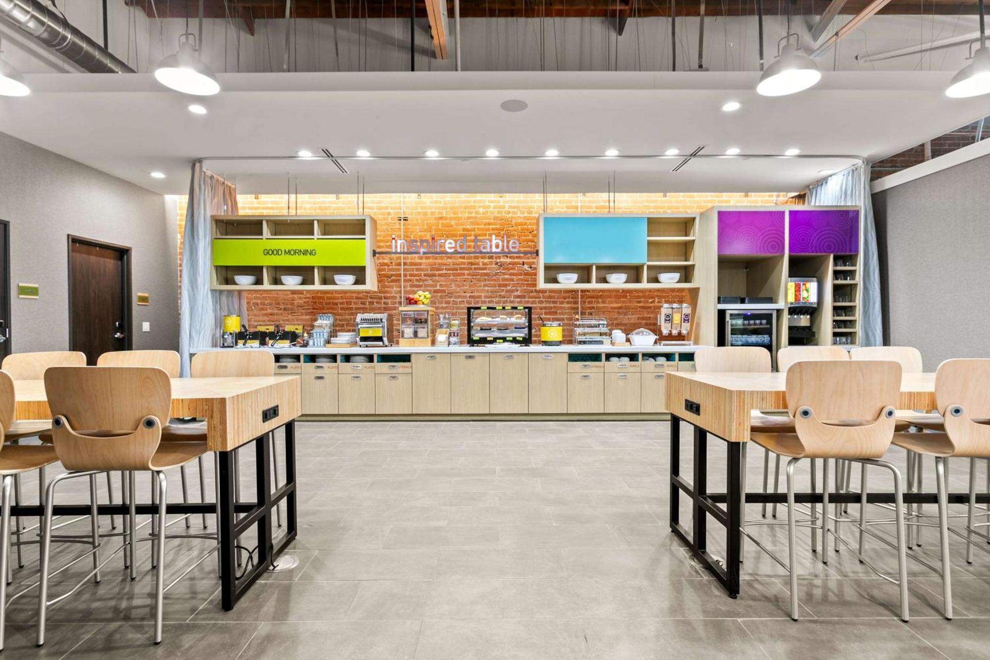 Home2 Suites By Hilton Phoenix Downtown Екстериор снимка