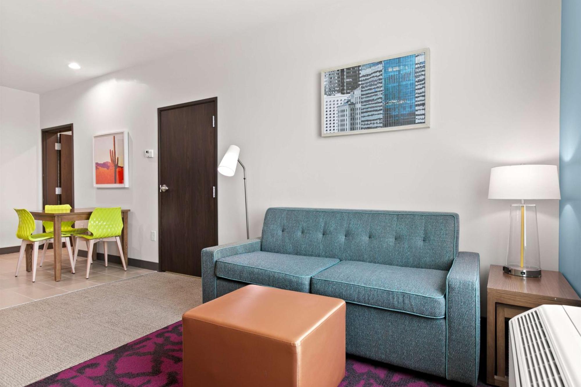Home2 Suites By Hilton Phoenix Downtown Екстериор снимка