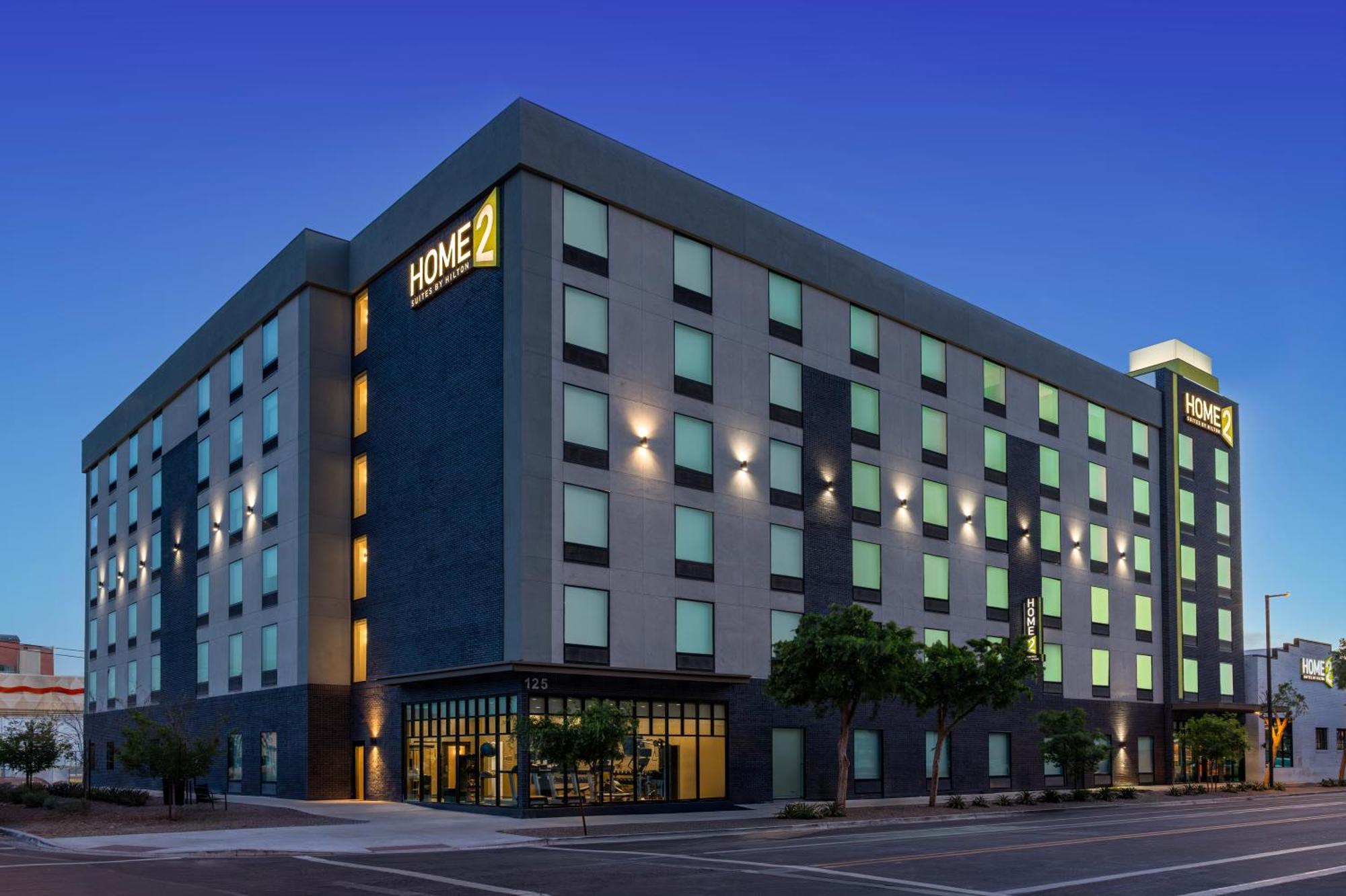 Home2 Suites By Hilton Phoenix Downtown Екстериор снимка