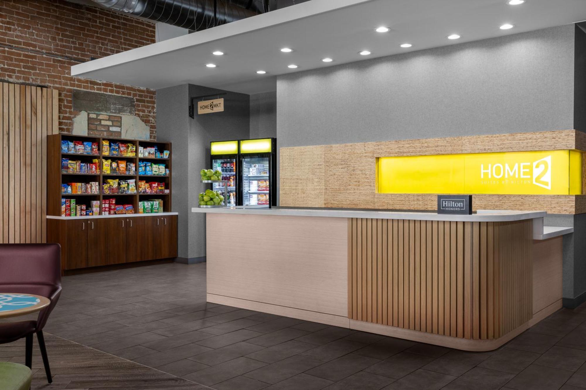 Home2 Suites By Hilton Phoenix Downtown Екстериор снимка